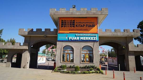 Kahramanmaraş'ta KAFUM Fuar Alanı, en çok konserlerde ziyaretçi ağırlıyor.