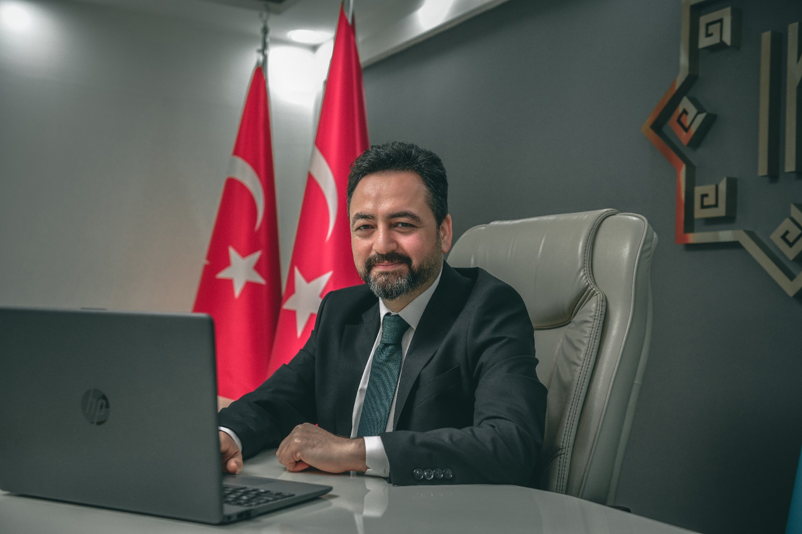 Başkan Gürbüz’den Öğretmenler Günü mesajı