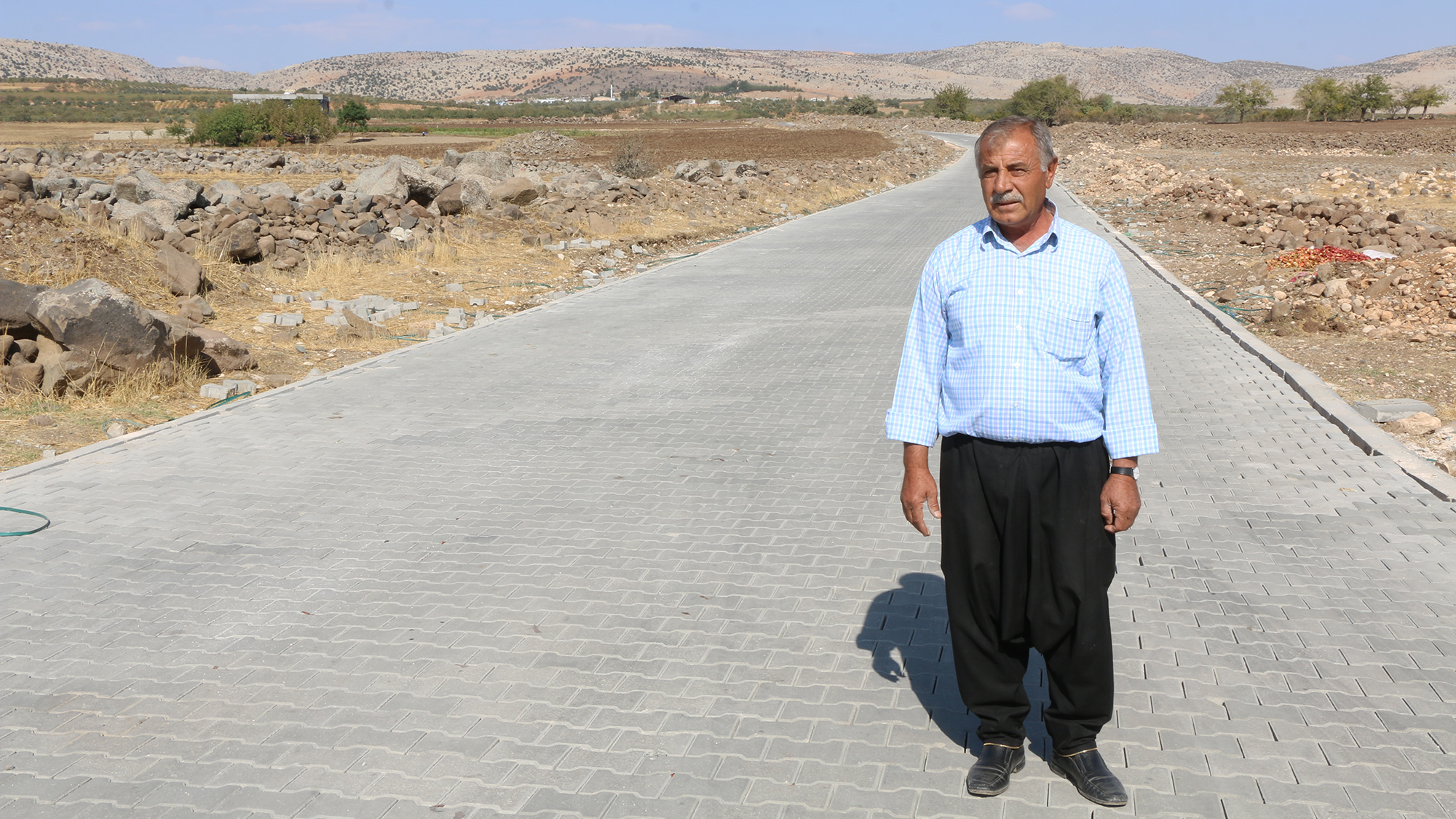 Büyükşehir Aşağımülk’ün Yolunu Yeniliyor