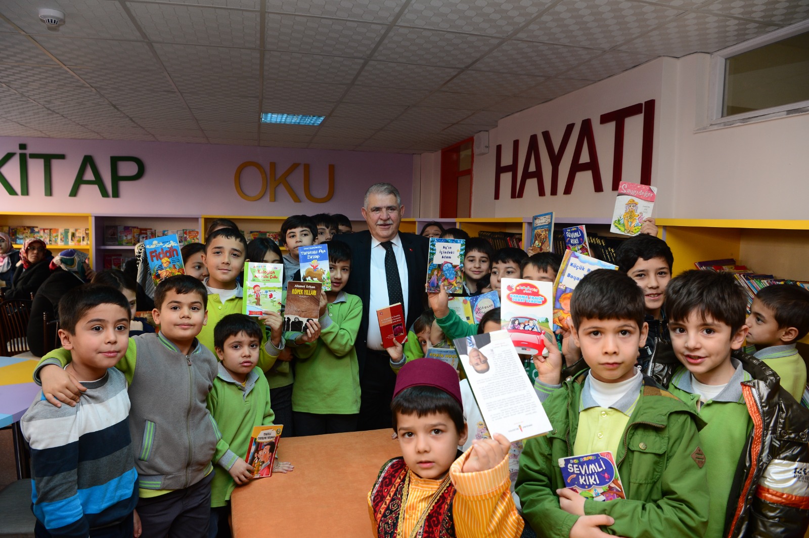 Başkan Mahçiçek, Tüm imkânlarımızı bu yıl da öğrencilerimize seferber edeceğiz