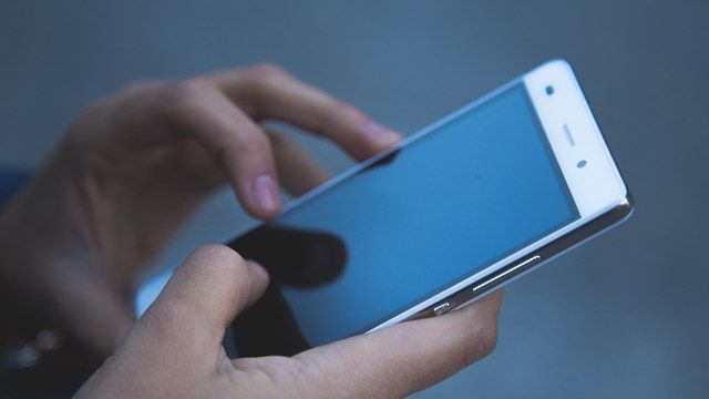 Böylesi ancak Türkiye’de olur! 50 bin TL'lik telefonun yarısı vergi