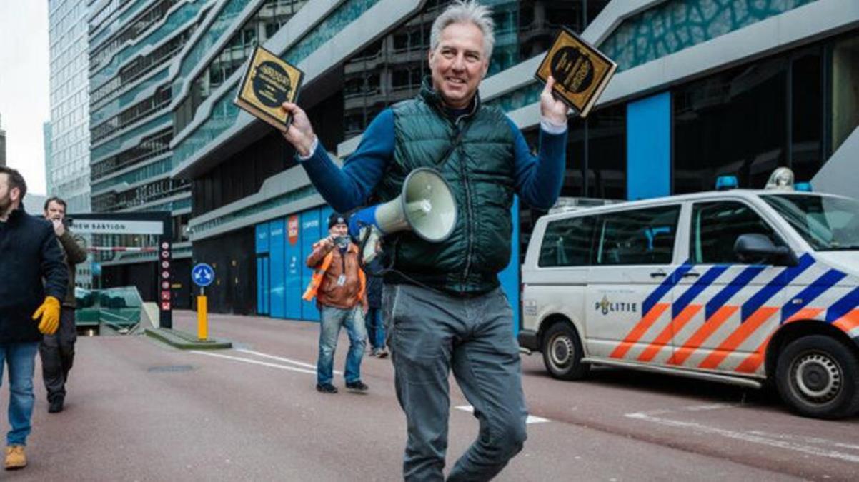 Kur'an-ı Kerime yine aynı saygısızlık! Skandalın adresi bu kez Hollanda