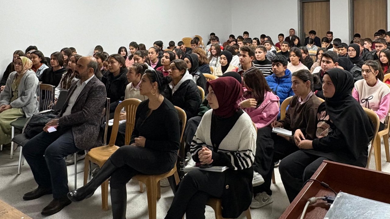 Kahramanmaraş’ta Kültür Sanat Etkinlikleri Hız Kesmeden Sürüyor!