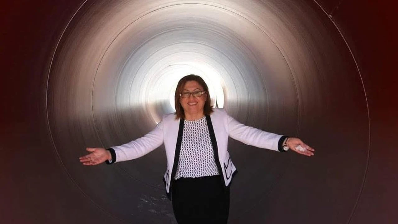 Fatma Şahin, Kahramanmaraş Suyuyla Yine Sahneye Çıktı!