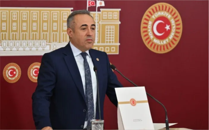 Milletvekili Karatutlu’dan Bakanlığa Zor Sorular: "O Köy Evleri Kaça Devredildi?"