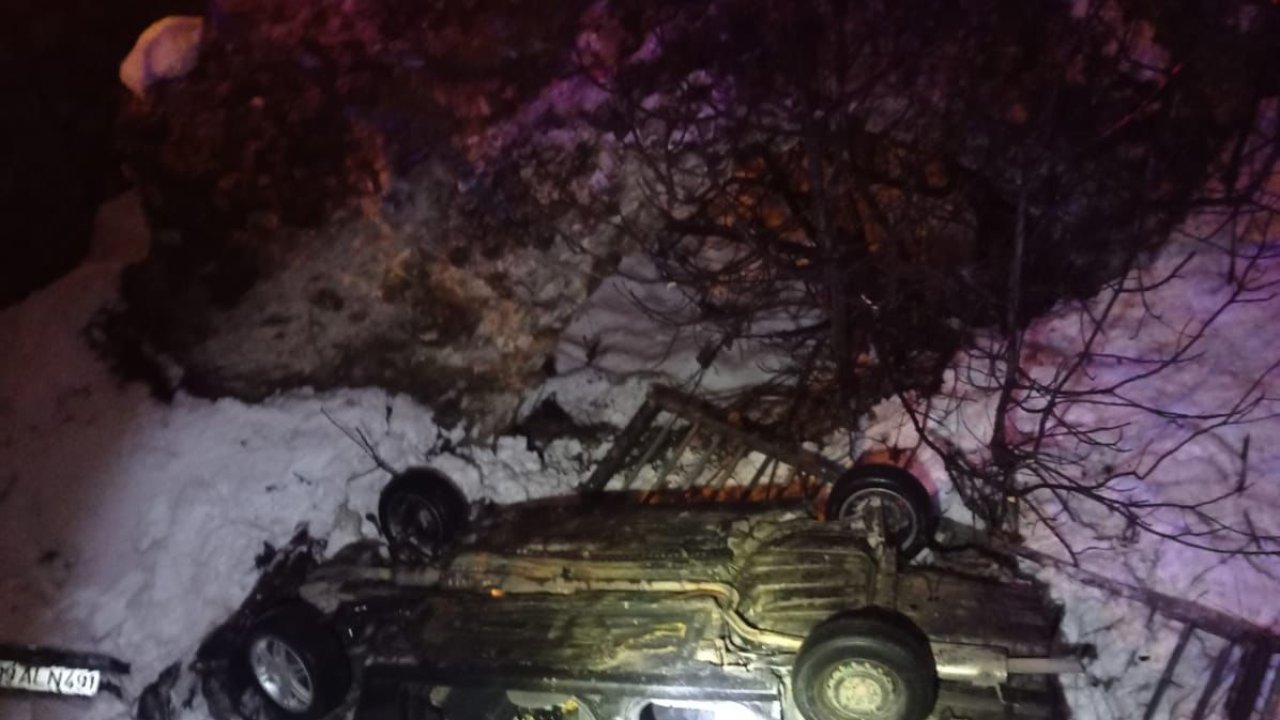 Kahramanmaraş'ta araç köprüden düştü! 6 kişi yaralandı