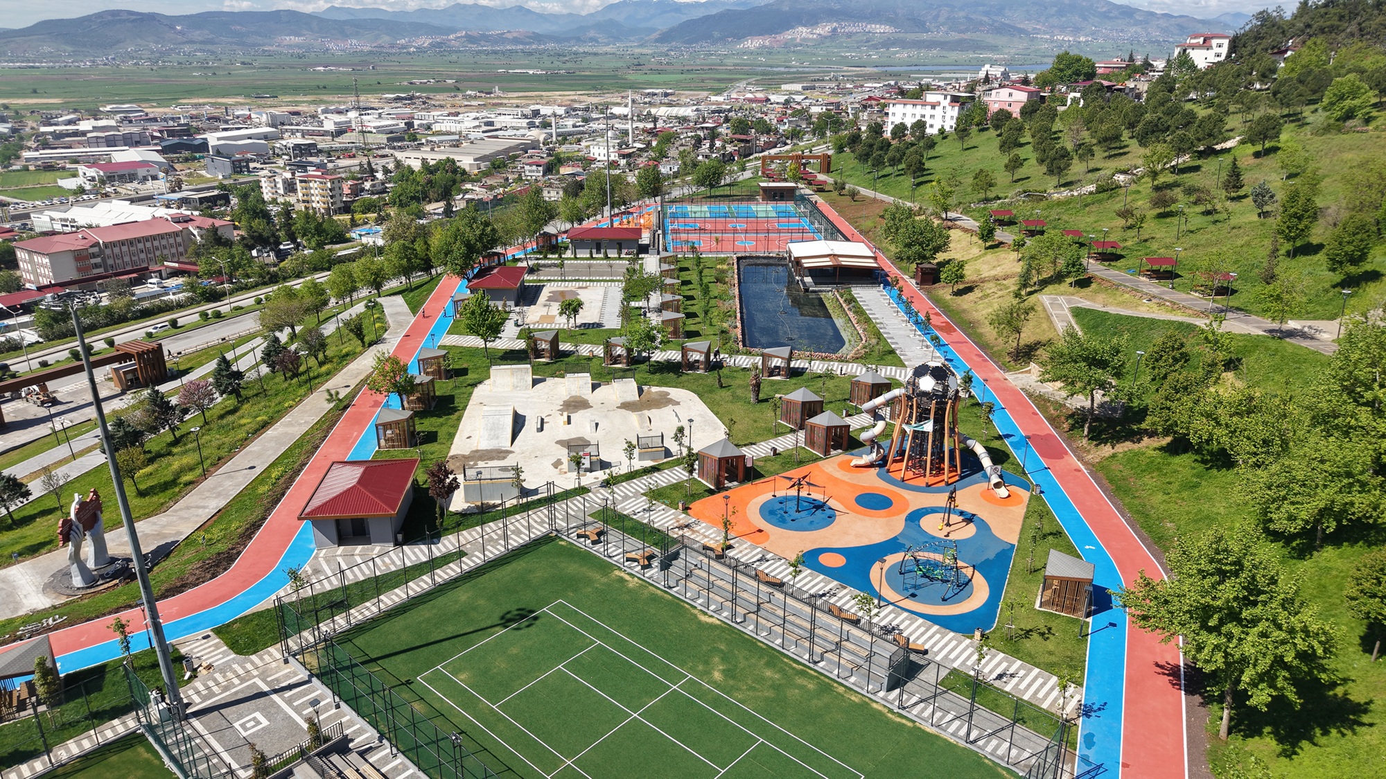 15 Temmuz Spor Vadisi Açılış İçin Gün Sayıyor